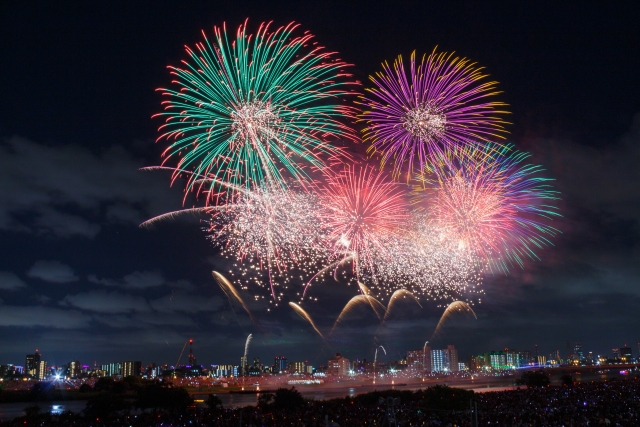 【ガチ穴場】姫路みなと祭海上花火大会2025の日程・時間・屋台など！